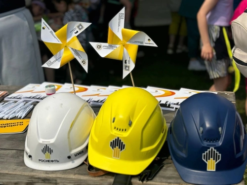 нанесение на одежду каски