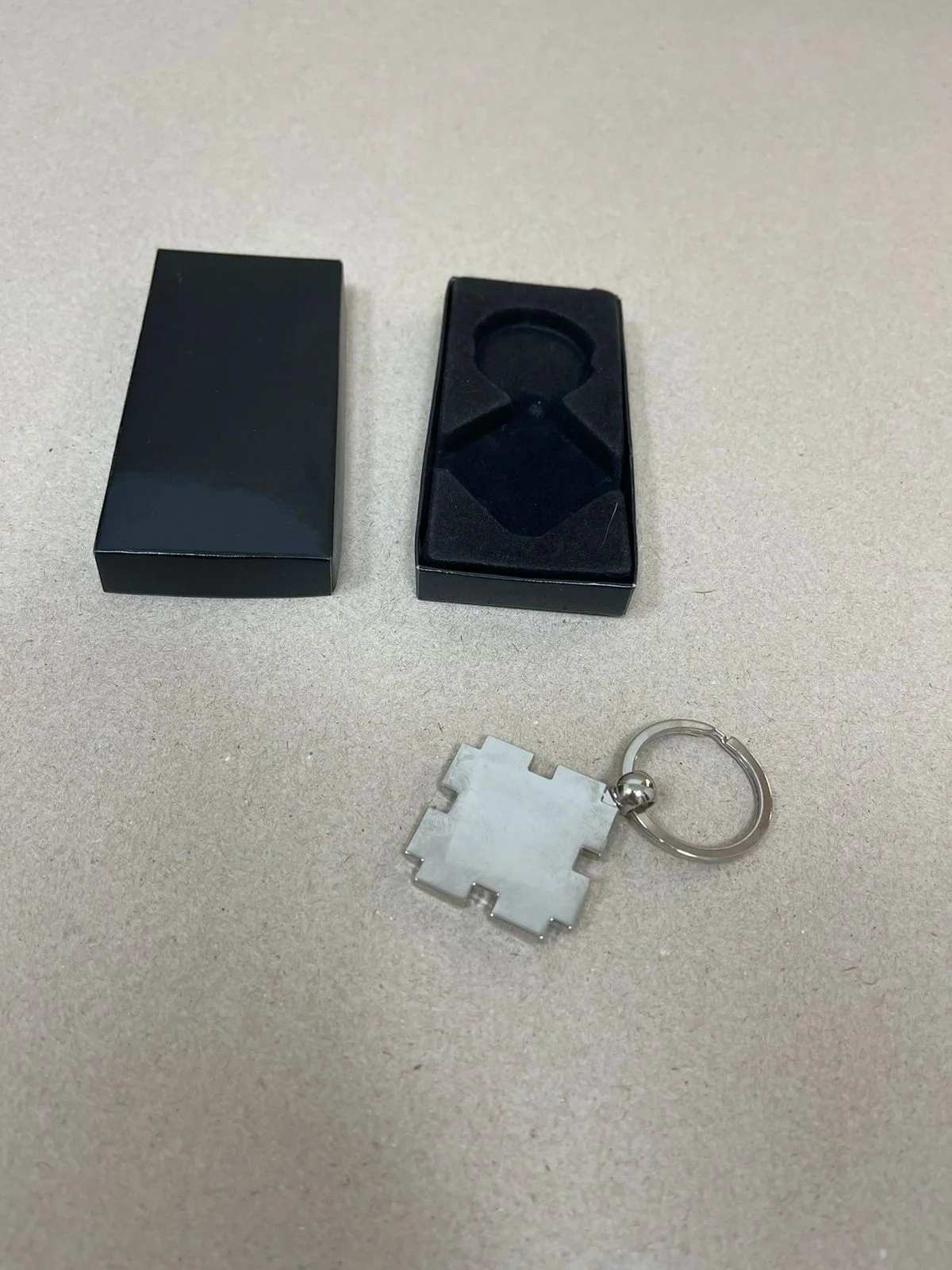 брелок металл2