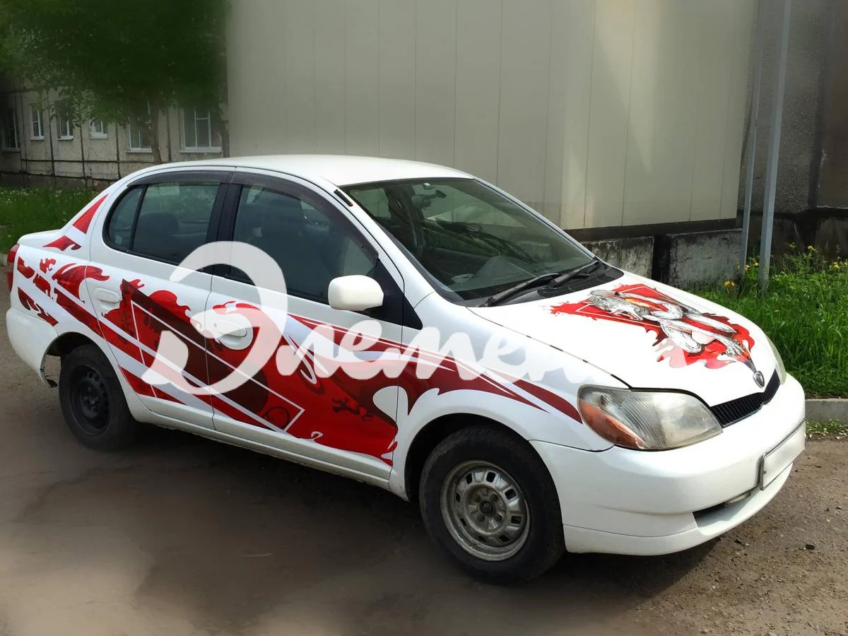 avto_vinil_nakleyka_2-min