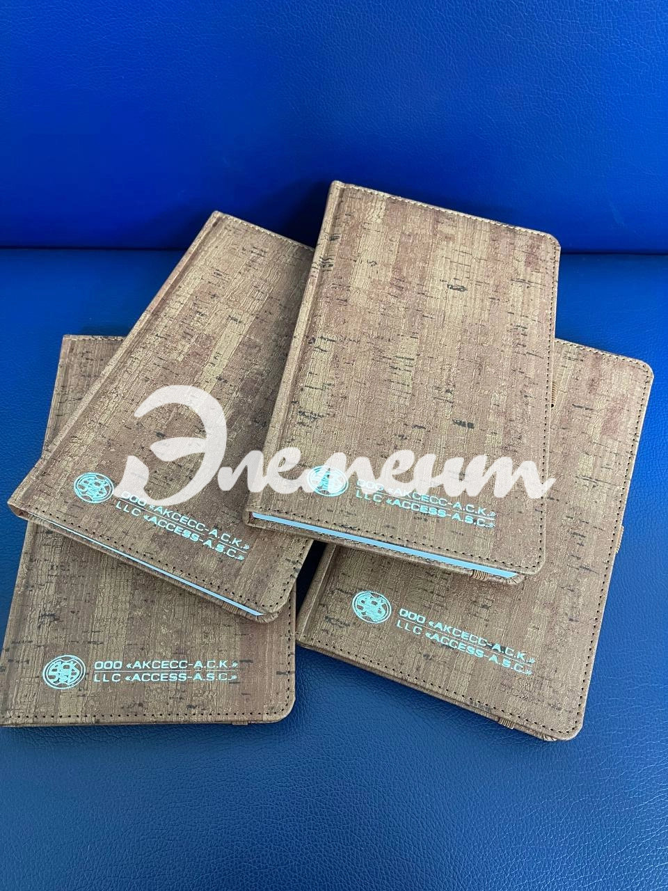 Тиснение ежедневников фольгой14